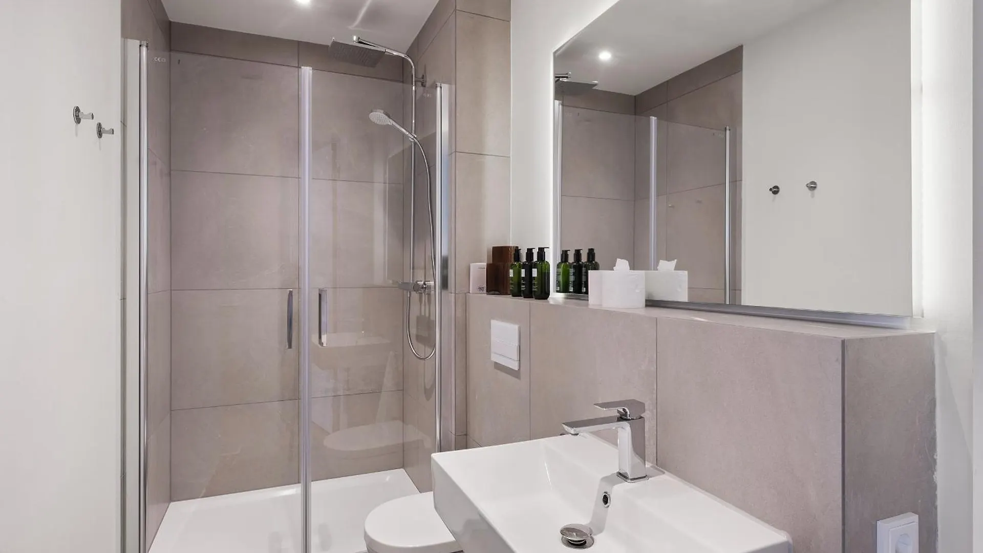 Park Lane Central Apartments Hamborg Tyskland